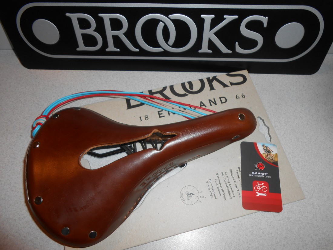 Сідло Brooks B17 Carved Brown коричневе - 6600 грн