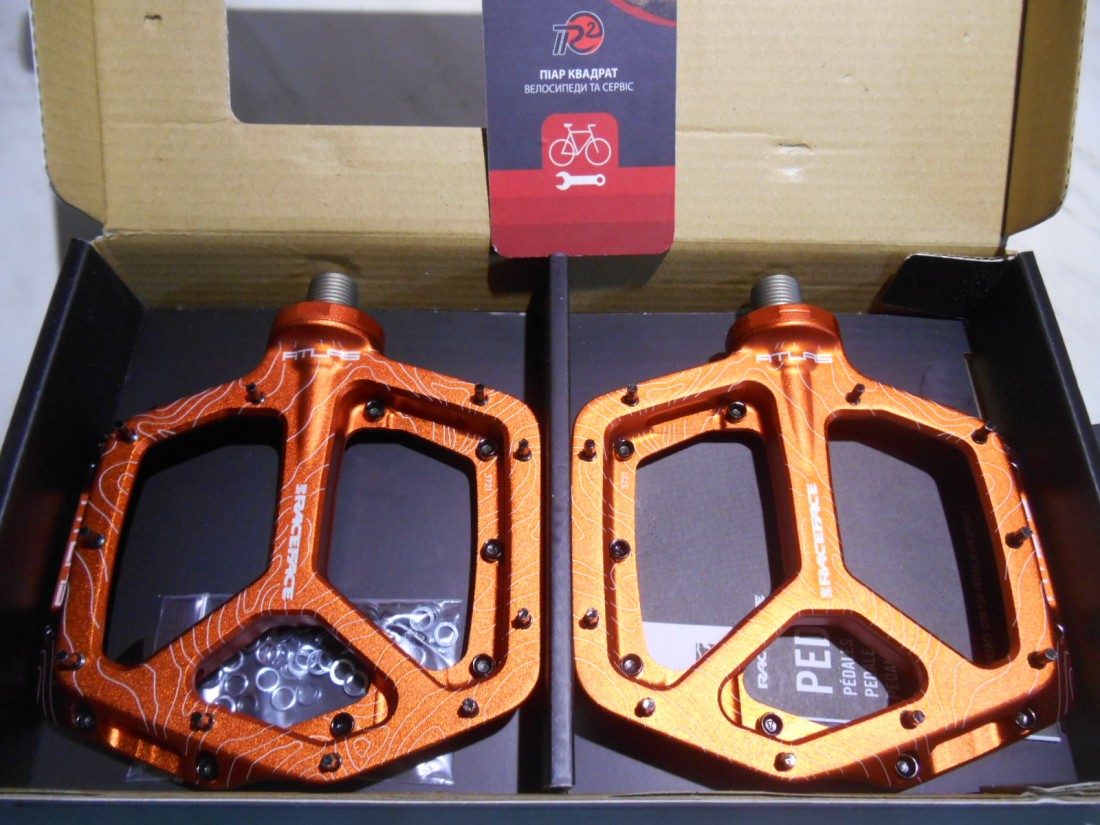 Педалі Race Face Atlas 22, колір оранжевий - 6500 грн