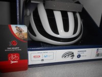 Шолом ABUS AirBreaker L (59-61 см) Polar White - 12000 грн