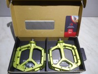 Педалі Race Face Atlas 22, колір зелений - 6500 грн