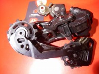 Перемикач Shimano Deore XTR RD-M9050-GS Di2 SHADOW+ 11 - 9200 грн