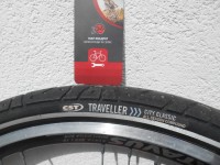 Колесо переднє Batavus 26 з камерою і покришкою - 1650 грн