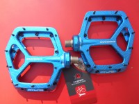 Педалі Race Face Atlas 22, колір синій blue - 6650 грн