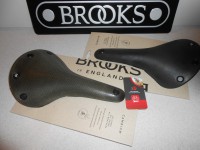 Сідло Brooks Cambium C17 All Weather mud green, black - 5980 грн