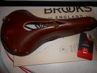 Сідло B17 Narrow Carved Brown - 6900 грн