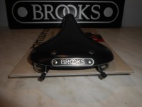 Сідло Brooks Swallow B15 Black Chrome - 8360 грн