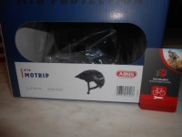 Шолом ABUS MOTRIP SHINY BLACK L 57-61 - 3078 грн