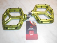 Педалі Race Face Atlas 22, колір зелений - 6500 грн