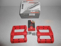 Педалі RFR FLAT ETP, червоні, 364 грами шипи - 1600 грн