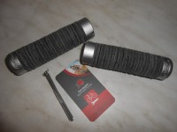 Шкіряні гріпси Brooks Plump Grips Black - 3220 грн