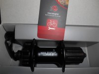 Задня втулка Shimano Deore XT FH-M756A на 32 отвори - 2700 грн