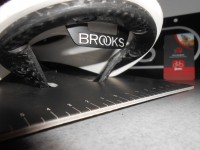 Brooks Cambium C13 Carbon Carved  All Weather White, біле - 8000 грн