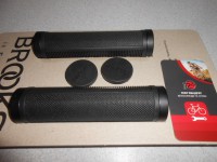 Гріпси Brooks Cambium Comfort Grips чорні 130/130 - 1360 грн