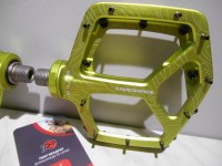 Педалі Race Face Atlas 22, колір зелений - 6500 грн