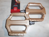 Педалі топталки Shimano PD-EF202 - 1900 грн