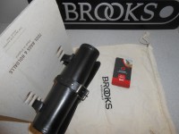 Сумка Brooks Challenge Tool Bag, мала Brown, Honey - 4300 грн