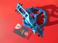 Педалі Race Face Atlas 22, колір синій blue - 6650 грн