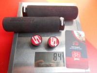 Гріпси руків"я керма Sram Lockring Foam чорні замки і руків"я - 965 грн