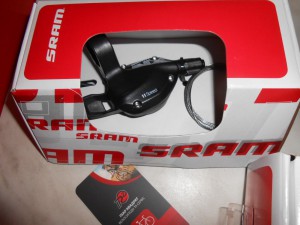 Манетка права SRAM NX для 11 шв - 1200 грн