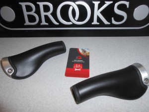 Комфортні шкіряні Brooks Ergon GP1 чорні 130 -130 мм - 4180 грн