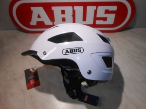 Шолом ABUS HYBAN 2.0 POLAR WHITE L 56-61 - 3195 грн