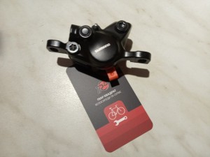 Каліпер гідравлічних гальм Shimano MT200