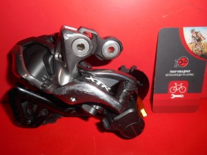 Перемикач Shimano Deore XTR RD-M9050-GS Di2 SHADOW+ 11 - 9200 грн