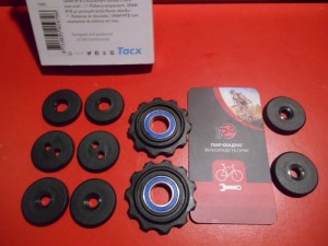 Ролики Tacx T4080 проми верх+низ комплект - 320 грн