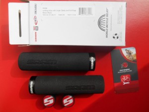 Гріпси руків"я керма Sram Lockring Foam чорні замки і руків"я - 965 грн