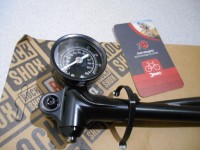 Насос високого тиску Rock Shox 600 psi (40 bar) - 2260 грн